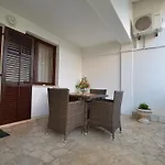 Apartment Vita マリ・ロシニュ